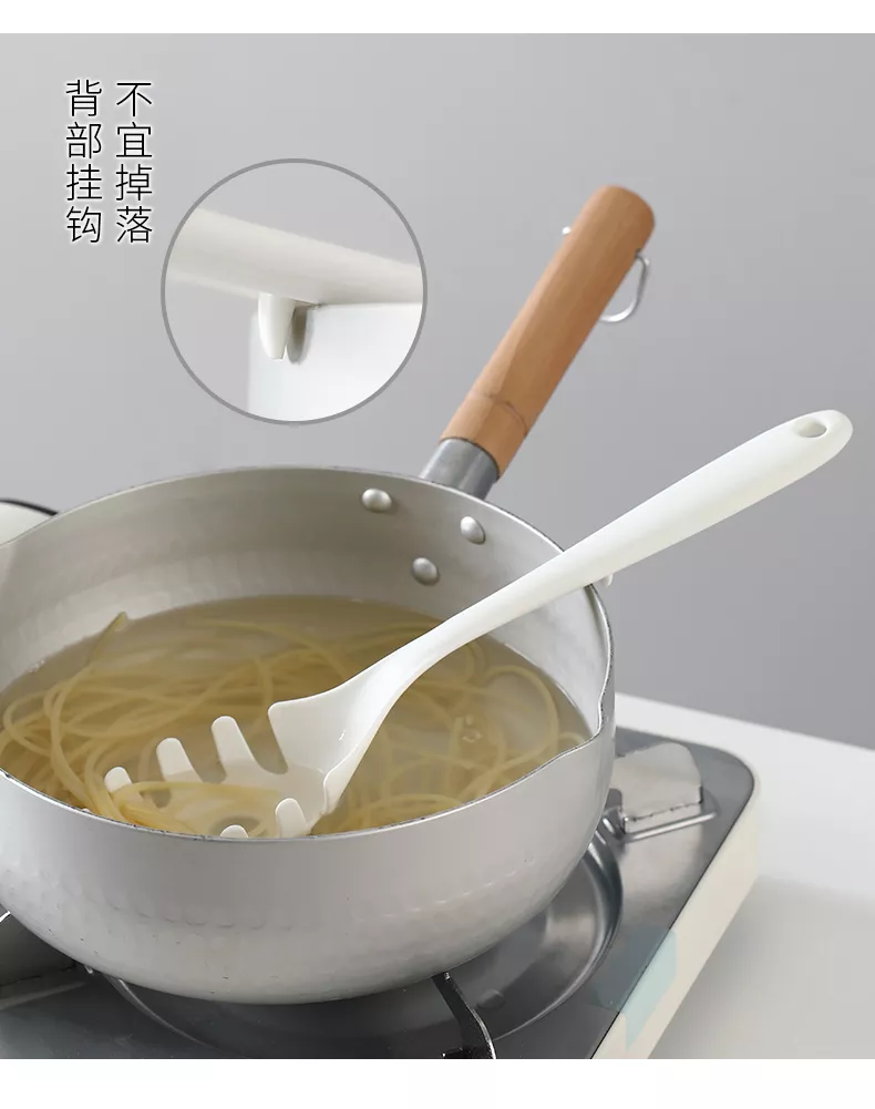 【日本の原裝】撈麵勺 勺子 撈麵勺子 麵勺 麵夾 麵夾子 漏勺